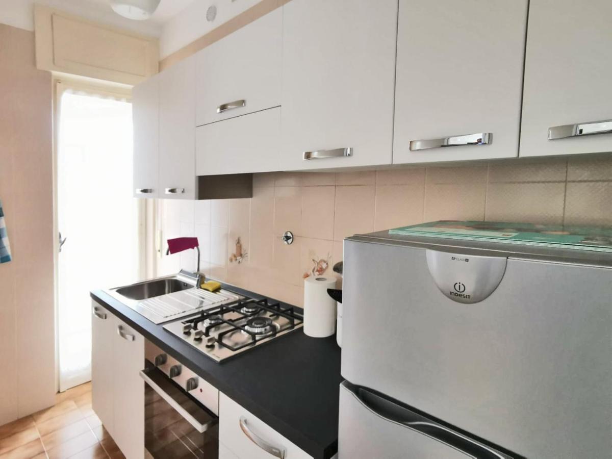 Casa Margherita, centrale a due passi dal mare Bordighera Esterno foto