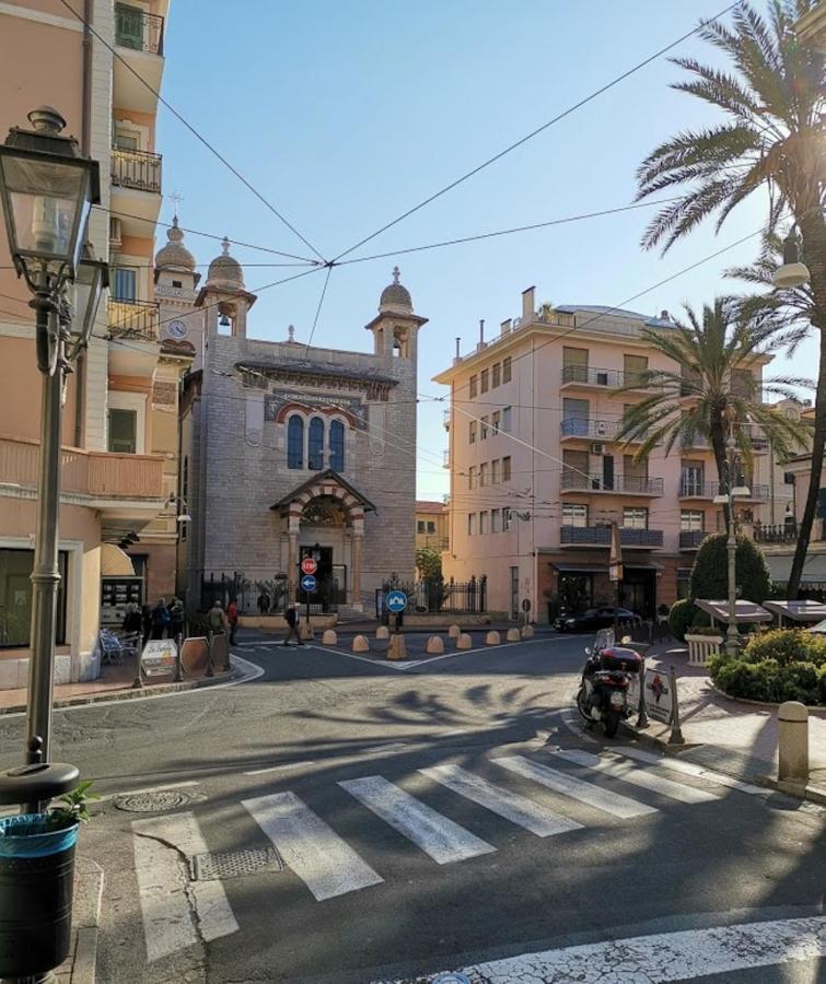 Casa Margherita, centrale a due passi dal mare Bordighera Esterno foto